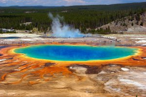 How to Visit Yellowstone National Park on a Budget