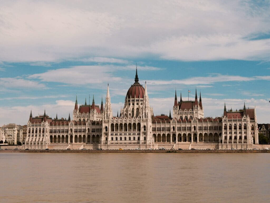 budapest parliment