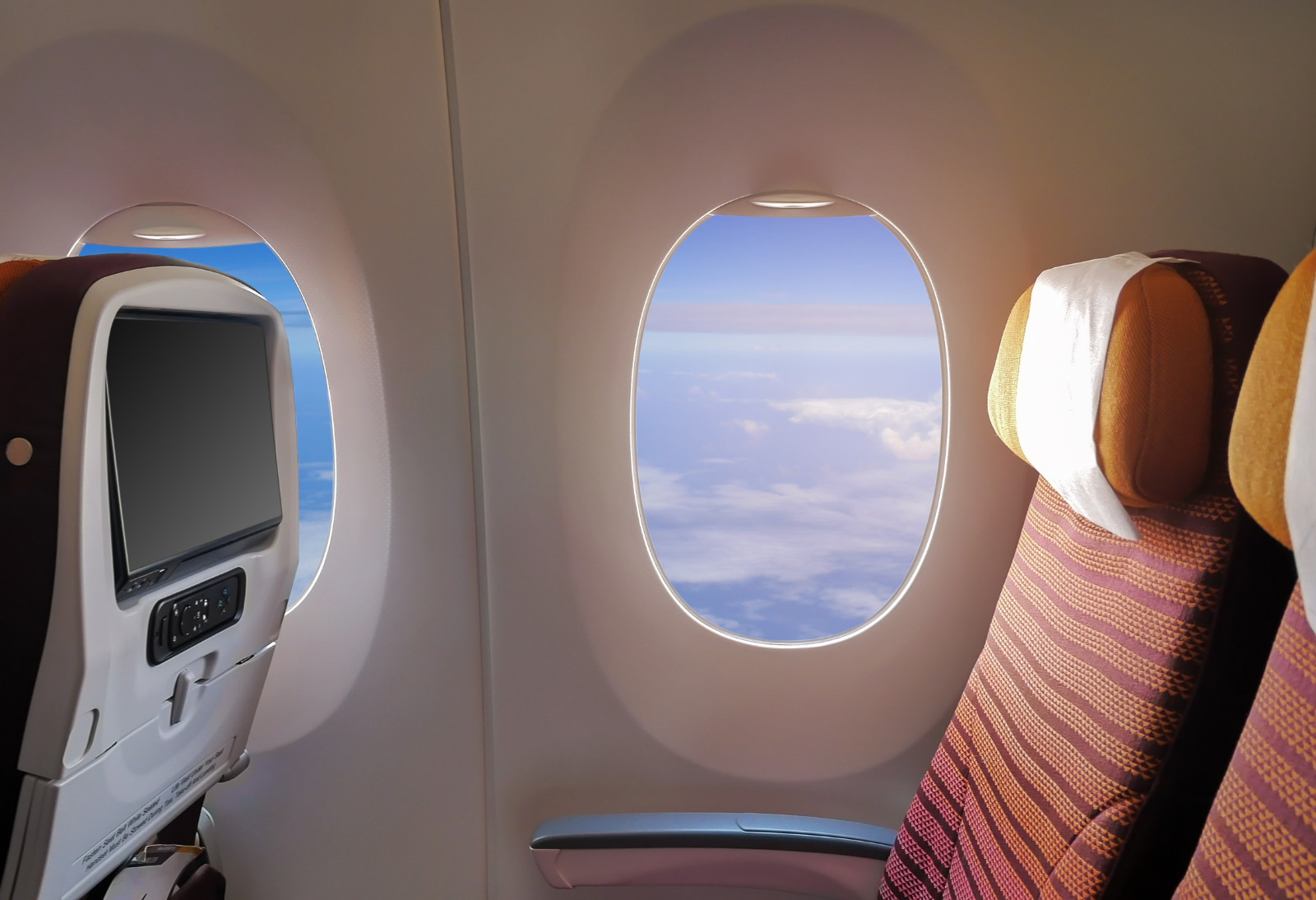 Less Noisy Which Seat is Least Noisy on an Airplane