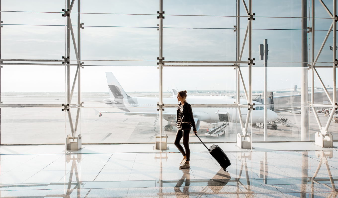airport traveler